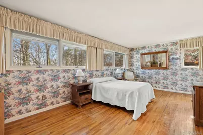 41 Spring Hollow Road, Centerport, NY 11721 - Photo 17