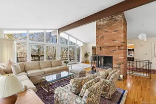 41 Spring Hollow Rd, Centerport, NY 11721 - Photo 5