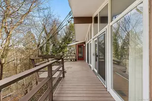 41 Spring Hollow Rd, Centerport, NY 11721 - Photo 13