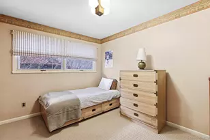 41 Spring Hollow Rd, Centerport, NY 11721 - Photo 15