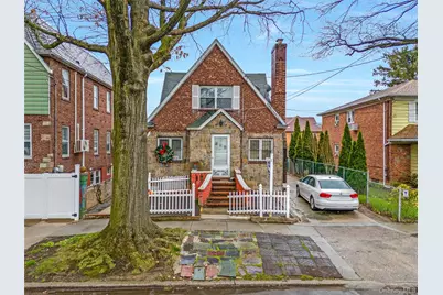 140-50 Quince Avenue, Flushing, NY 11355 - Photo 3