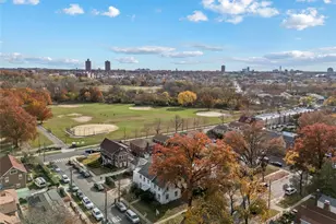 52-06 Bowne St, Flushing, NY 11355 - Photo 37