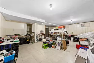 52-06 Bowne St, Flushing, NY 11355 - Photo 25