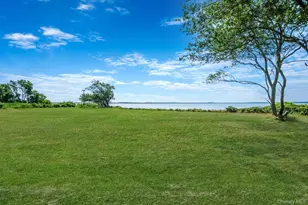 295 Willow Terrace Ln, Orient, NY 11957 - Photo 19