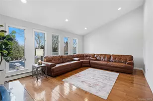 15 Autumn Dr, Mount Sinai, NY 11766 - Photo 17