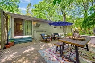 340 Pine Rd, Southold, NY 11971 - Photo 13