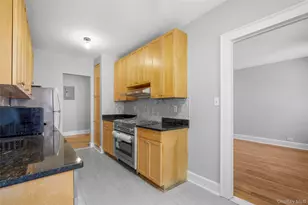 30 Windsor Terrace, White Plains, NY 10601 - Photo 7