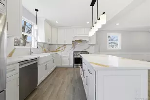 2962 Grand Ave, Baldwin, NY 11510 - Photo 9