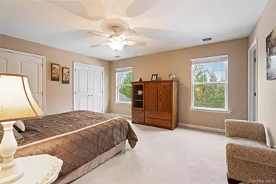 5 Newcastle Court, Riverhead, NY 11901 - Photo 27