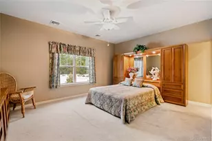 5 Newcastle Ct, Riverhead, NY 11901 - Photo 19