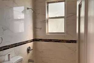 111-19 156th St, Jamaica, NY 11433 - Photo 9