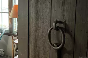 10 John St, Southampton, NY 11968 - Photo 7