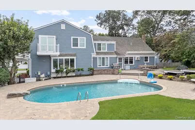 21 Seacliff Lane, Miller Place, NY 11764 - Photo 5