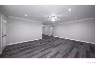 23 Weaver Dr, Massapequa, NY 11758 - Photo 11