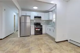 24-09 Brookhaven Ave, Far Rockaway, NY 11691 - Photo 9
