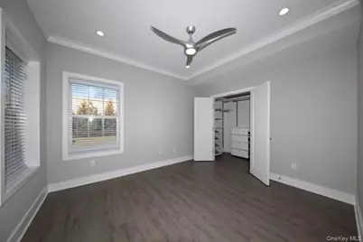 262 Indian Head Road #211, Kings Park, NY 11754 - Photo 5