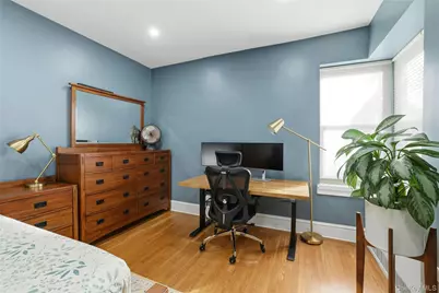 25-40 31st Avenue #2L, Astoria, NY 11106 - Photo 11