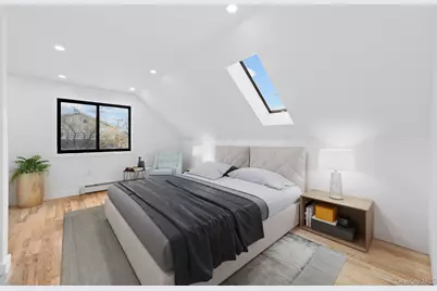 19311 120th Avenue, Saint Albans, NY 11412 - Photo 9