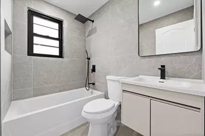 19311 120th Avenue, Saint Albans, NY 11412 - Photo 11