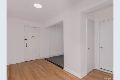 2104 Holland Avenue #4H, Bronx, NY 10462 - Photo 9