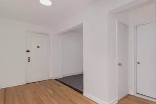 2104 Holland Ave, Bronx, NY 10462 - Photo 9