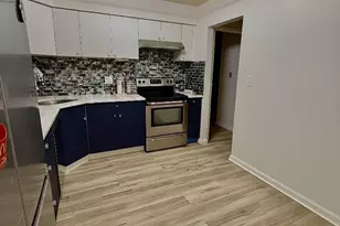 128 Santa Barbara Dr, Plainview, NY 11803 - Photo 7