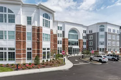 75 E Hoffman Avenue #2057, Lindenhurst, NY 11757 - Photo 3