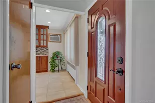 932 Cherry Ln, Floral Park, NY 11001 - Photo 7