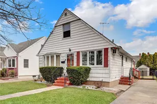 932 Cherry Ln, Floral Park, NY 11001 - Photo 3