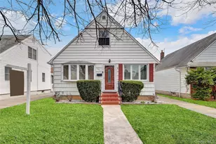 932 Cherry Ln, Floral Park, NY 11001 - Photo 1