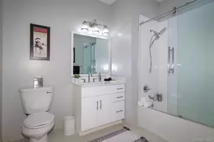 75 E Hoffman Ave, Lindenhurst, NY 11757 - Photo 9