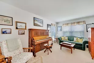 24 Spinnaker Ln, Patchogue, NY 11772 - Photo 35