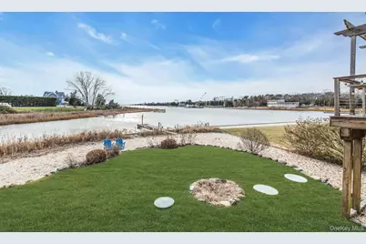 7 Springville Circle, Hampton Bays, NY 11946 - Photo 39