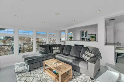 7 Springville Circle, Hampton Bays, NY 11946 - Photo 5