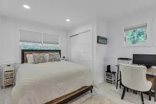 7 Springville Cir, Hampton Bays, NY 11946 - Photo 21