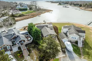 7 Springville Cir, Hampton Bays, NY 11946 - Photo 29