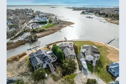 7 Springville Circle, Hampton Bays, NY 11946 - Photo 31