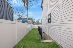 63 Harmony Dr, Massapequa Park, NY 11762 - Photo 45