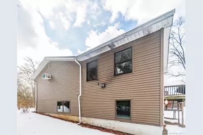 32 Elizabeth Drive, Hopewell Junction, NY 12533 - Photo 3