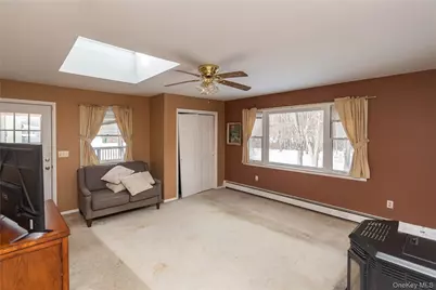 32 Elizabeth Drive, Hopewell Junction, NY 12533 - Photo 25