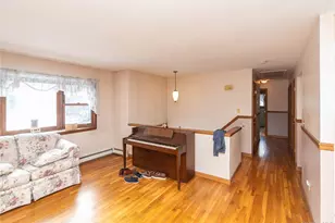 32 Elizabeth Dr, Hopewell Junction, NY 12533 - Photo 11