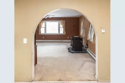 32 Elizabeth Drive, Hopewell Junction, NY 12533 - Photo 13