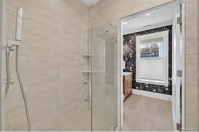 1828 Soundview Court, Yorktown Heights, NY 10598 - Photo 5