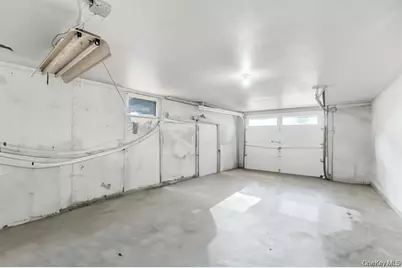 61 S Merrick Road, Massapequa, NY 11758 - Photo 25