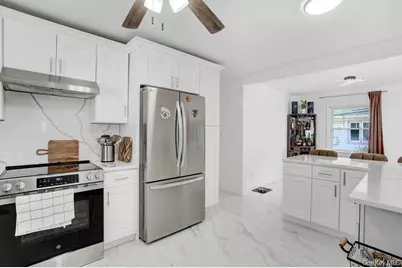 61 S Merrick Road, Massapequa, NY 11758 - Photo 13