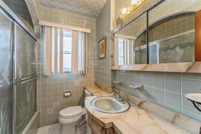 1119 Theodora Street, Franklin Square, NY 11010 - Photo 7