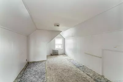 1119 Theodora Street, Franklin Square, NY 11010 - Photo 9