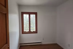 624 Montauk Hwy, West Islip, NY 11795 - Photo 9