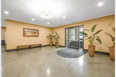 102-12 65th Avenue #D17, Forest Hills, NY 11375 - Photo 21