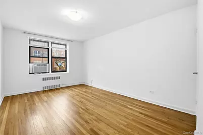 102-12 65th Avenue #D17, Forest Hills, NY 11375 - Photo 13